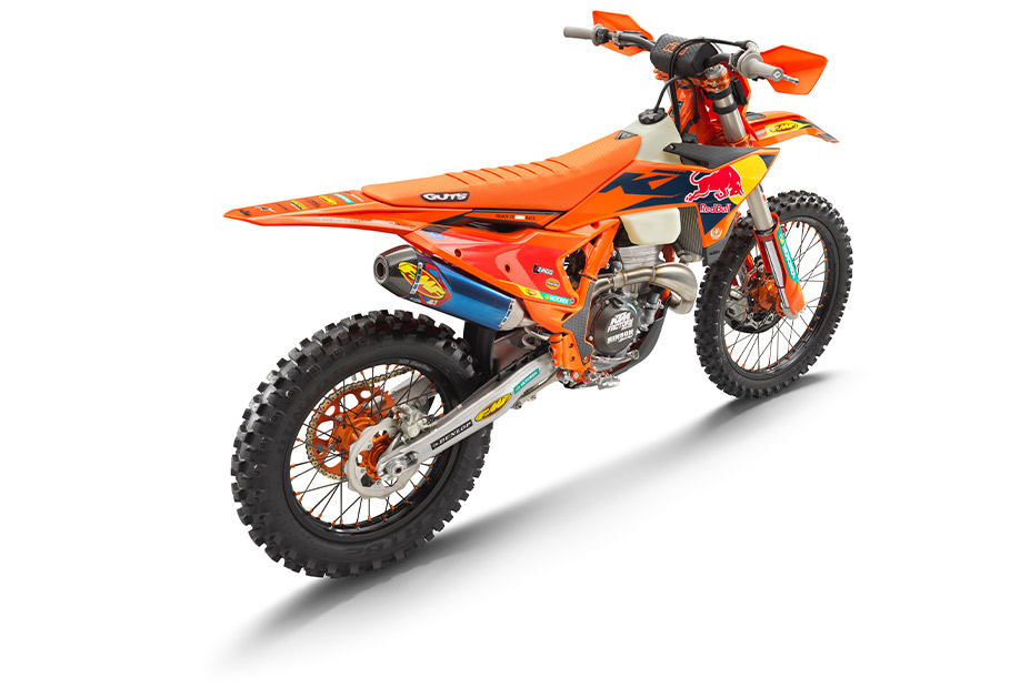 PHO_BIKE_PERS_REHI_MY25-KTM-350-XC-F-Factory-90-RIGHT-REAR_#SALL_#AEPI_#V1