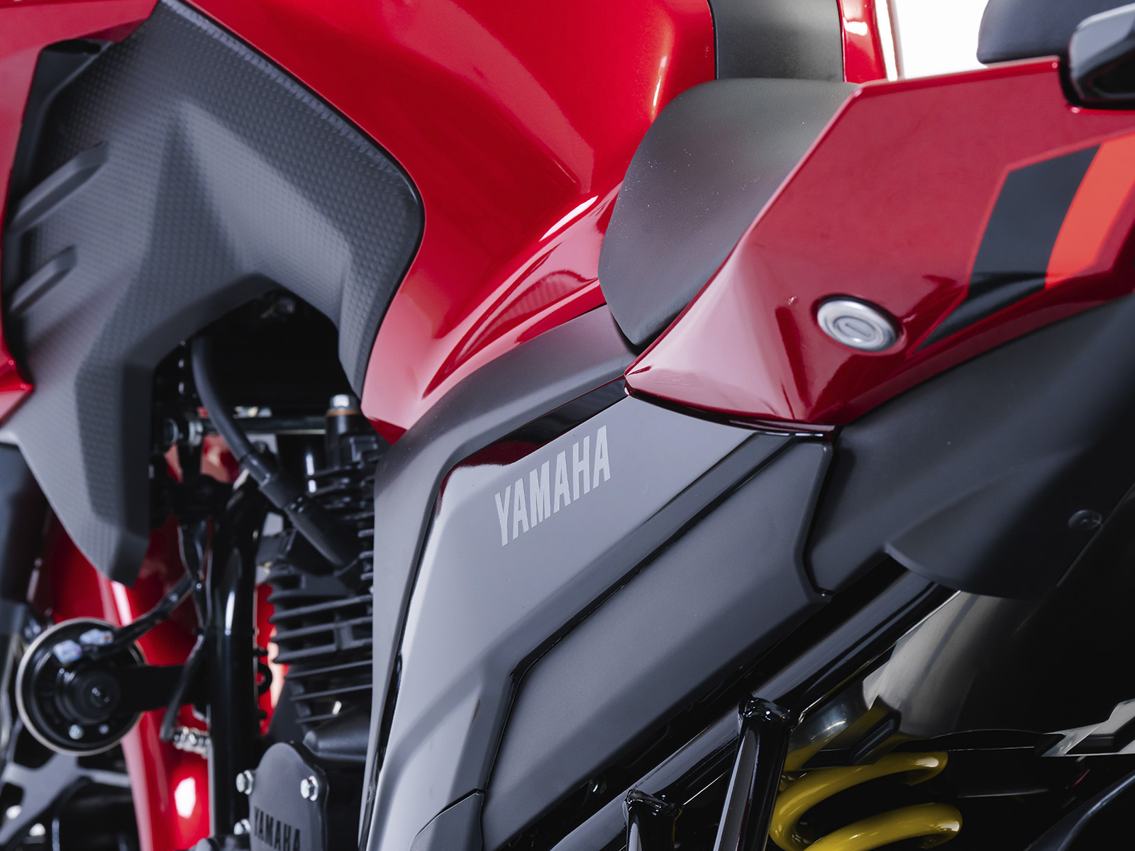 e24c2582d3f85e6cbdf5a929ff7f5831_full_size